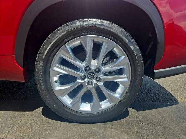 2022 Toyota Highlander Limited