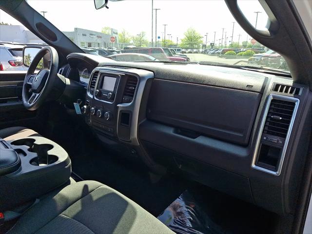 2024 Ram 1500 Classic Warlock Crew Cab 4x4 5'7" Box