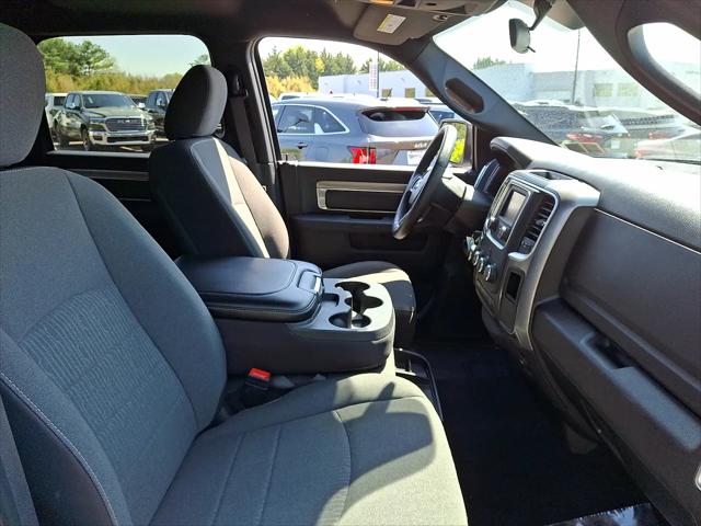 2024 Ram 1500 Classic Warlock Crew Cab 4x4 5'7" Box