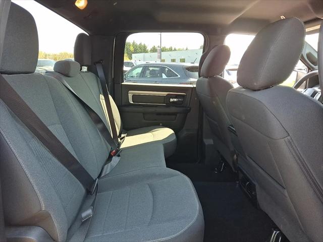 2024 Ram 1500 Classic Warlock Crew Cab 4x4 5'7" Box