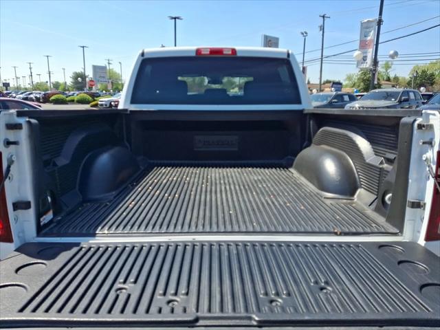 2024 Ram 1500 Classic Warlock Crew Cab 4x4 5'7" Box