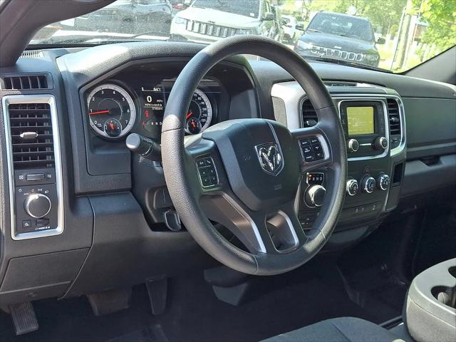 2024 Ram 1500 Classic Warlock Crew Cab 4x4 5'7" Box