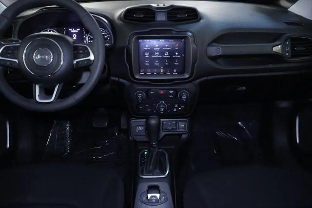 2023 Jeep Renegade Latitude 4x4