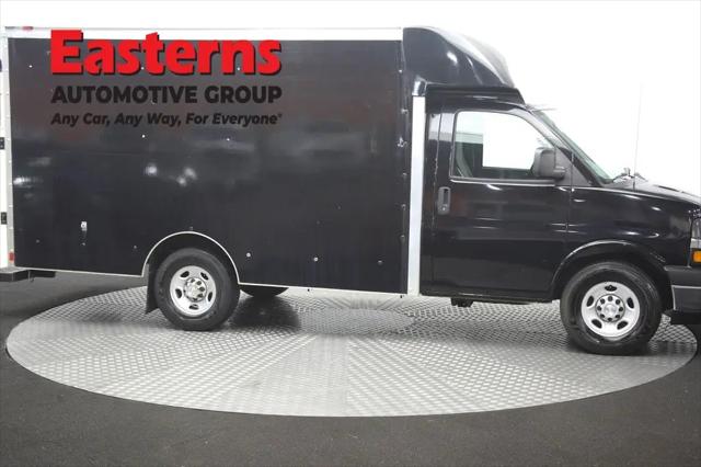 2017 Chevrolet Express Cutaway Work Van