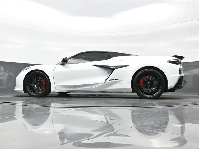 2025 Chevrolet Corvette Z06 RWD Convertible 2LZ