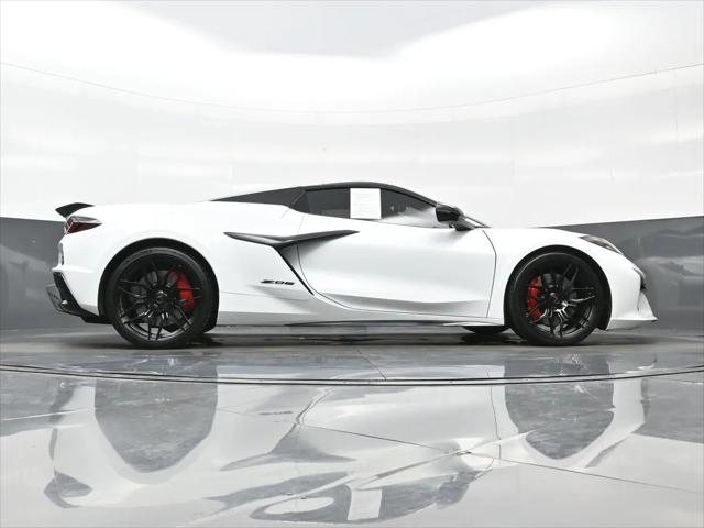 2025 Chevrolet Corvette Z06 RWD Convertible 2LZ