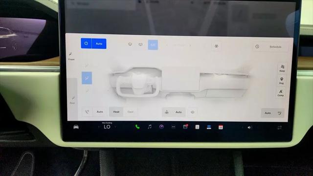 2023 Tesla Model X Standard Range