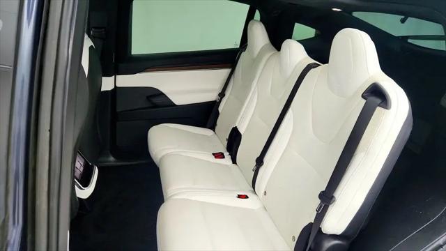 2023 Tesla Model X Standard Range