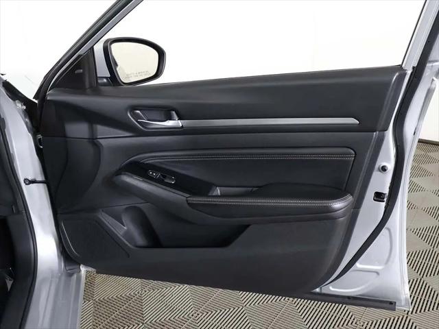 2021 Nissan Altima SV FWD