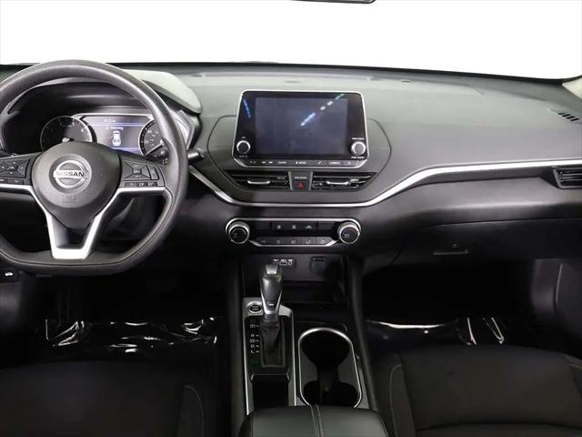 2021 Nissan Altima SV FWD