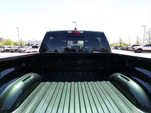 2026 Ram 1500 Express Crew Cab 4x4 57 Box
