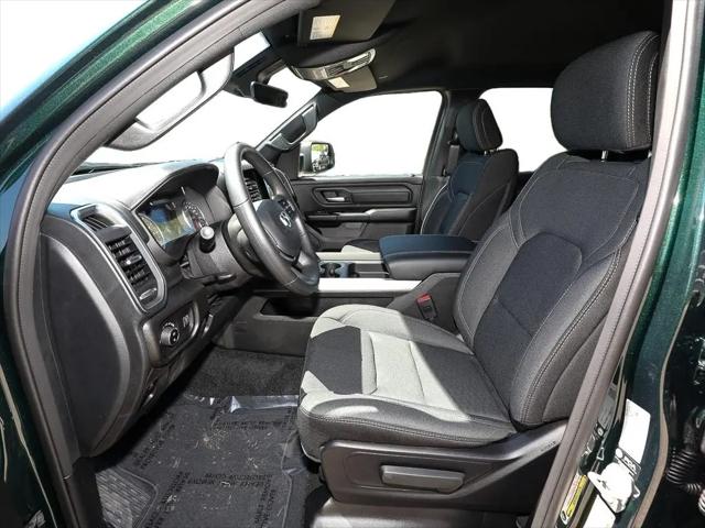 2026 Ram 1500 Express Crew Cab 4x4 57 Box