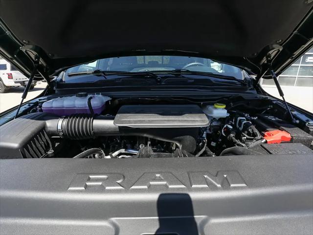 2026 Ram 1500 Express Crew Cab 4x4 57 Box