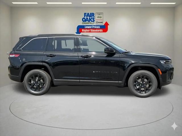 2026 Jeep Grand Cherokee Altitude 4x4