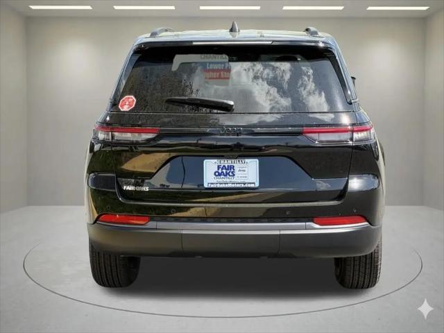 2026 Jeep Grand Cherokee Altitude 4x4