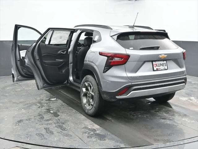 2026 Chevrolet Trax FWD LT