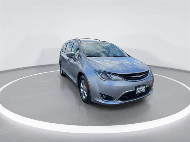 2018 Chrysler Pacifica Hybrid Limited