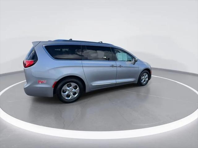 2018 Chrysler Pacifica Hybrid Limited