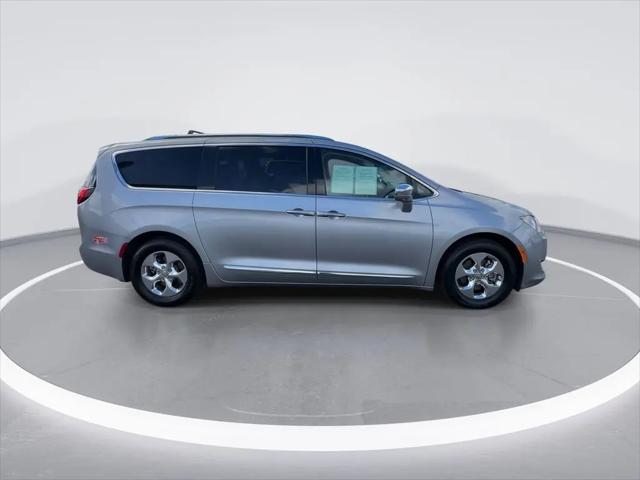 2018 Chrysler Pacifica Hybrid Limited