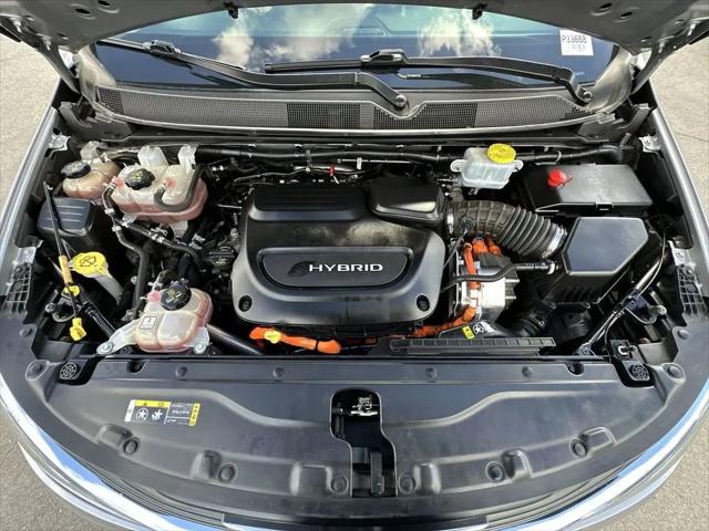 2018 Chrysler Pacifica Hybrid Limited
