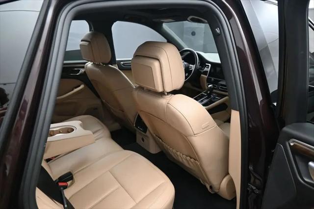 2023 Porsche Macan S