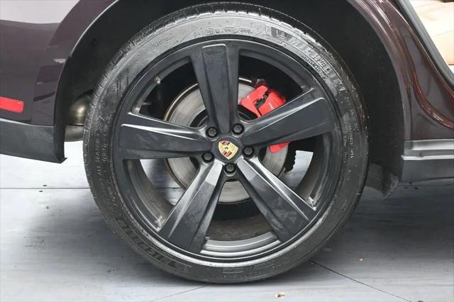 2023 Porsche Macan S