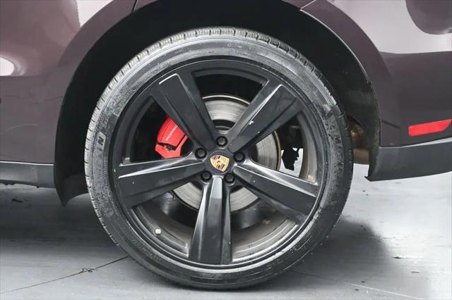2023 Porsche Macan S