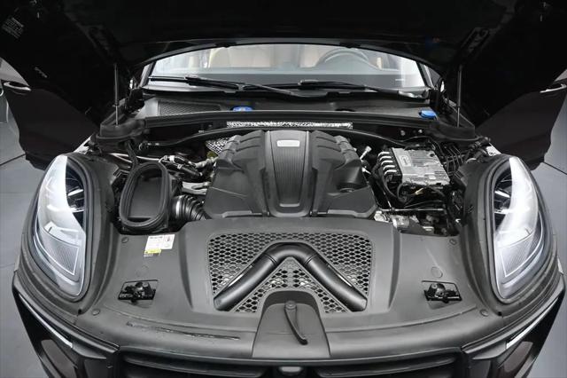 2023 Porsche Macan S