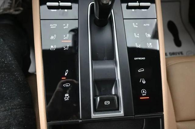 2023 Porsche Macan S