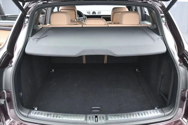 2023 Porsche Macan S