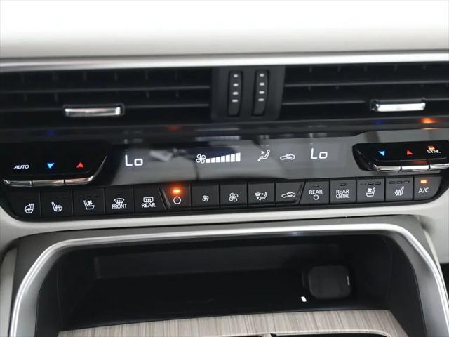 2024 Mazda X-90 Premium Plus