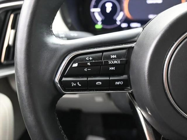 2024 Mazda X-90 Premium Plus
