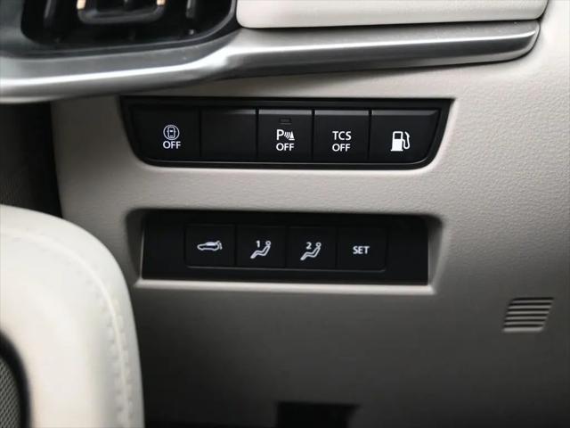 2024 Mazda X-90 Premium Plus