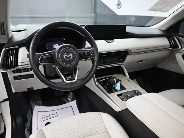 2024 Mazda X-90 Premium Plus
