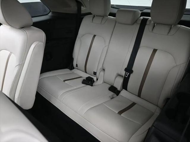 2024 Mazda X-90 Premium Plus
