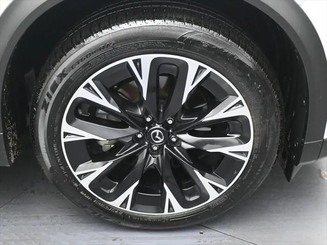2024 Mazda X-90 Premium Plus