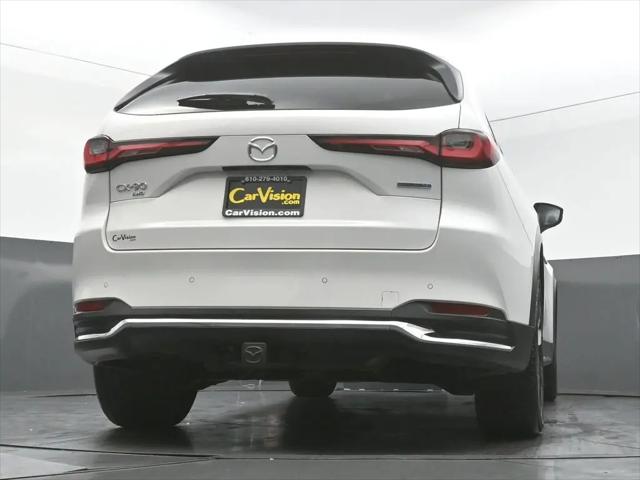 2024 Mazda X-90 Premium Plus