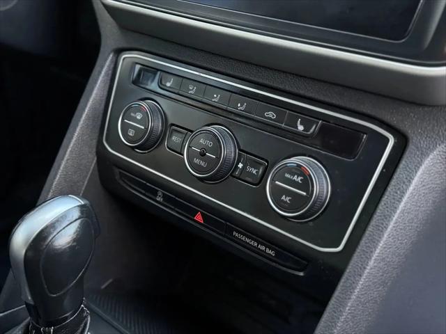 2021 Volkswagen Atlas 3.6L V6 SE w/Technology R-Line