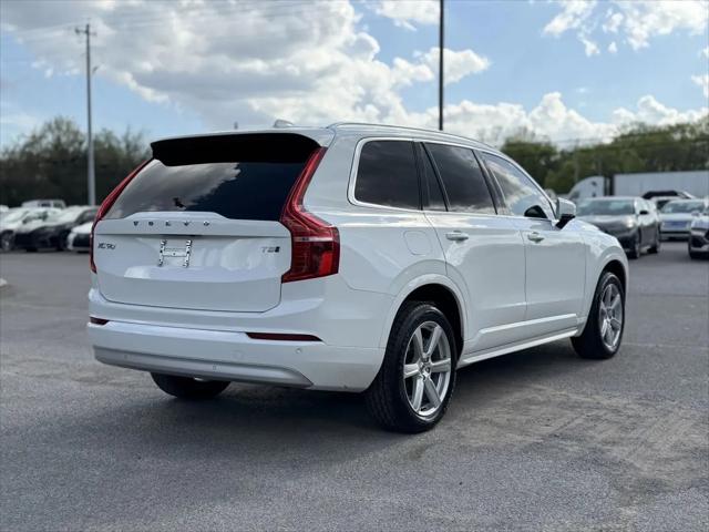 2022 Volvo XC90 T5 Momentum 7 Passenger