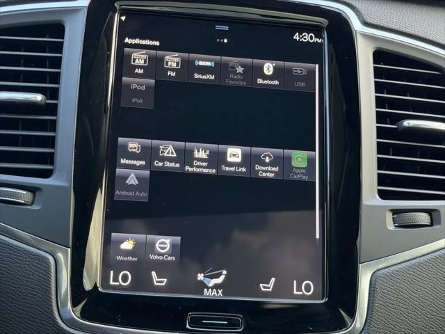 2022 Volvo XC90 T5 Momentum 7 Passenger