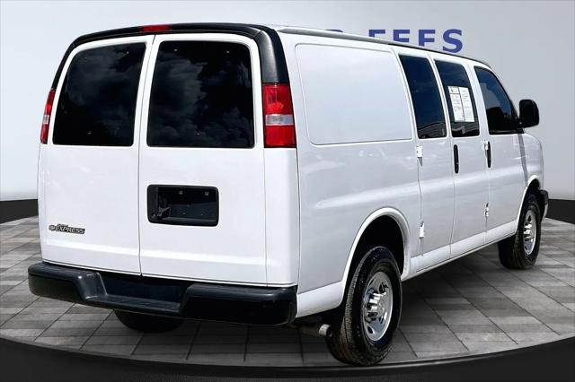 2023 Chevrolet Express Cargo Van RWD 2500 Regular Wheelbase WT