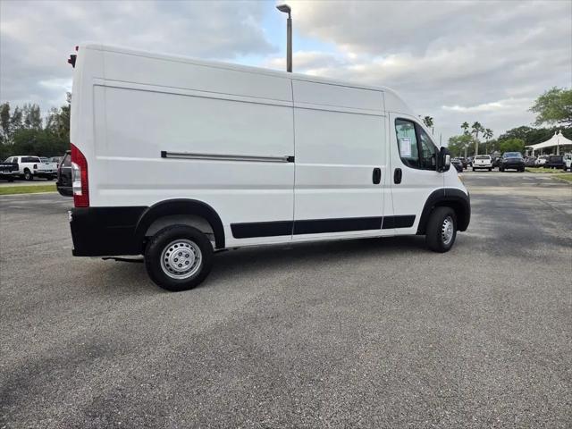 2024 Ram ProMaster 2500 Cargo Van Tradesman High Roof 159" WB w/Pass Seat