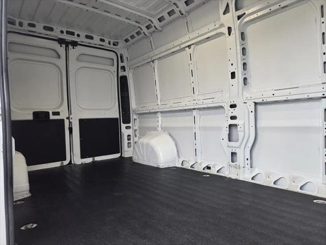 2024 Ram ProMaster 2500 Cargo Van Tradesman High Roof 159" WB w/Pass Seat