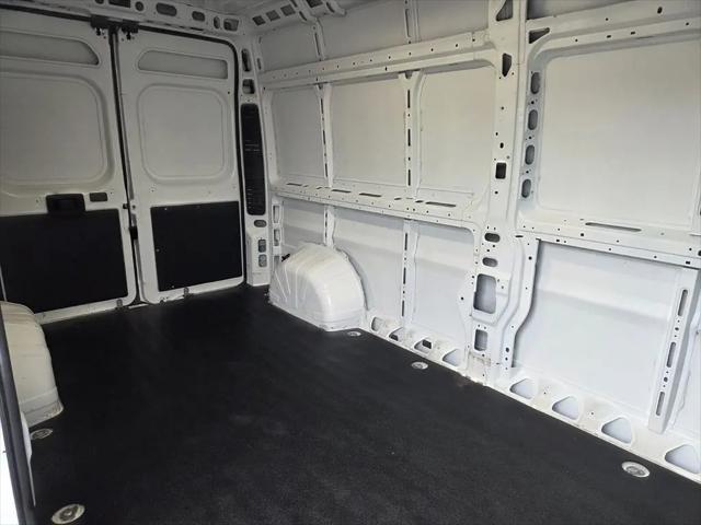 2024 Ram ProMaster 2500 Cargo Van Tradesman High Roof 159" WB w/Pass Seat
