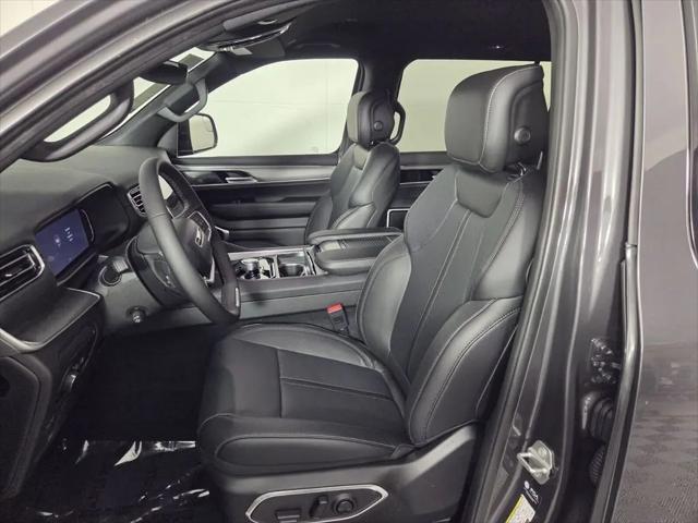 2026 Jeep Grand Wagoneer 4x2