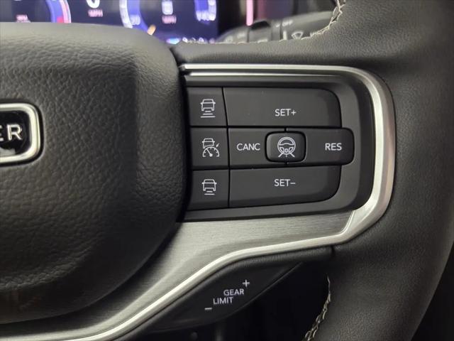2026 Jeep Grand Wagoneer 4x2