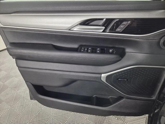 2026 Jeep Grand Wagoneer 4x2
