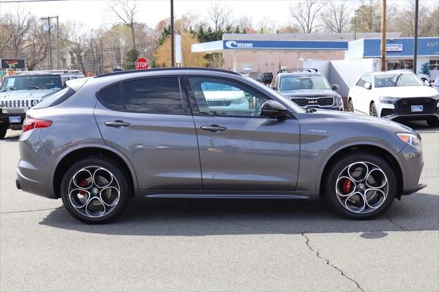 2023 Alfa Romeo Stelvio Veloce AWD