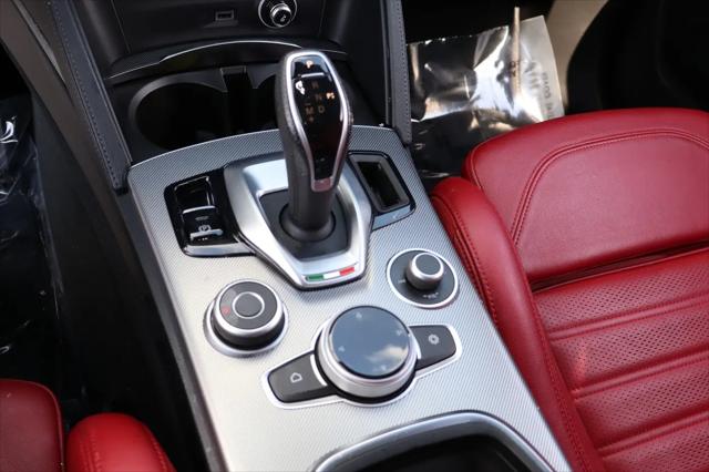 2023 Alfa Romeo Stelvio Veloce AWD