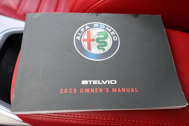 2023 Alfa Romeo Stelvio Veloce AWD